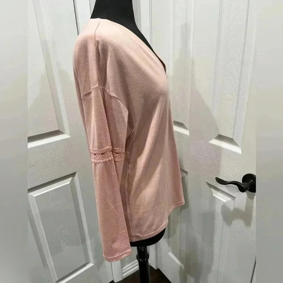ININ pink, long sleeve shirts with lace enlay sleeves.  NWT, v- neck, comfy - Picture 2 of 7